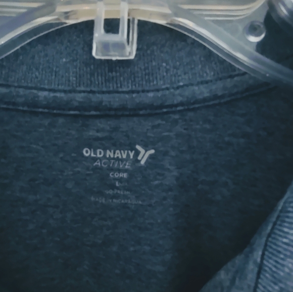 BLUE-GRAY LARGE SHORT- SLEEVED ACTIVE CORE BY OLD NAVY - Picture 6 of 6